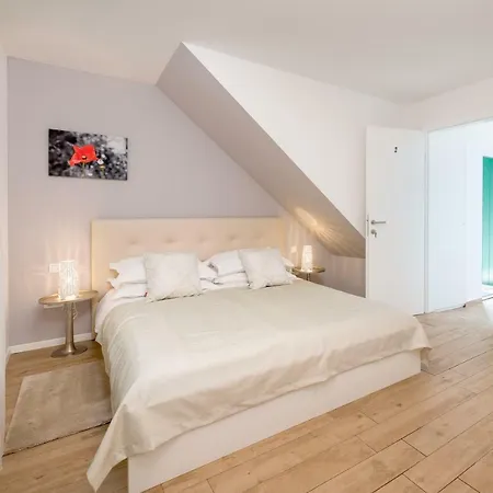 Luxury Bepa Pensionat Split