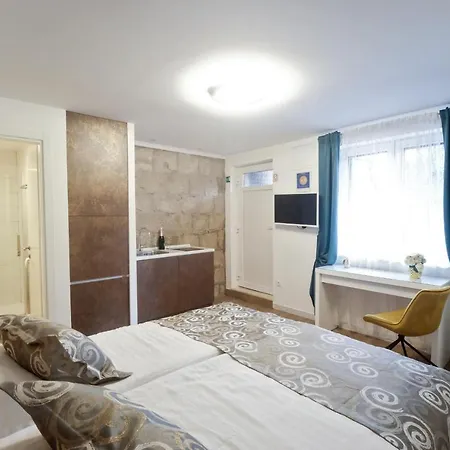 Penzion Luxury Bepa *